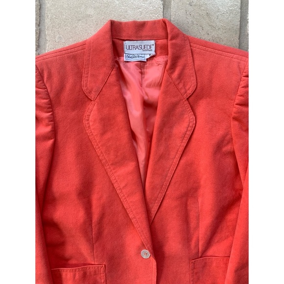 80s Vintage Saks Fifth Avenue UltraSuede Skirt Set - Picture 16 of 16